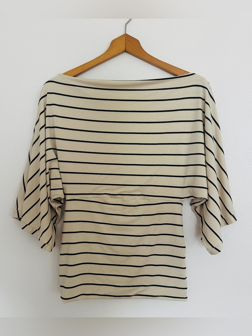 angelrox Striped Batwing Dolman Sleeve Boat Neck Top OSFM Like New